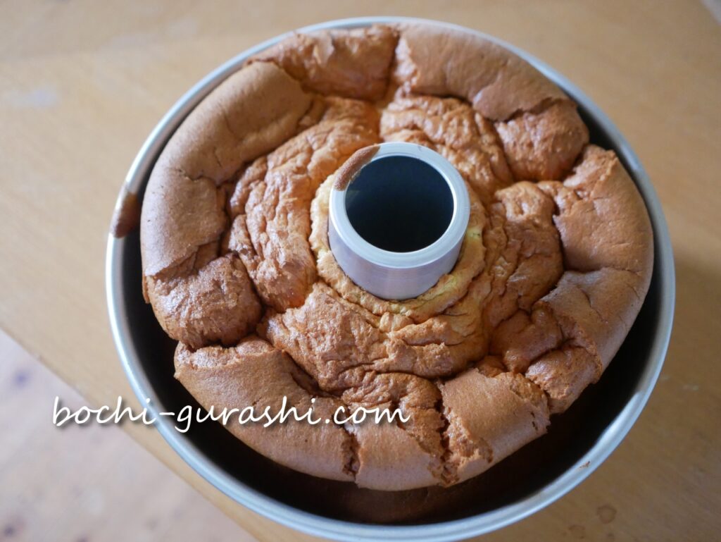 今日焼いたシフォンケーキ